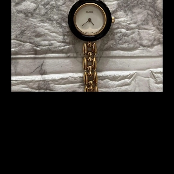 Gorgeous 14k Gold Plated Gucci Bezel Watch Bracelet - Picture 3 of 6